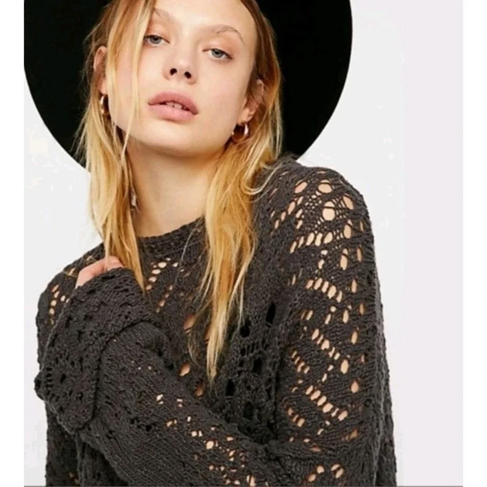 Free People Sweater Size Small Traveling Slate Gray Cotton Open Knit Crochet - Picture 4 of 15